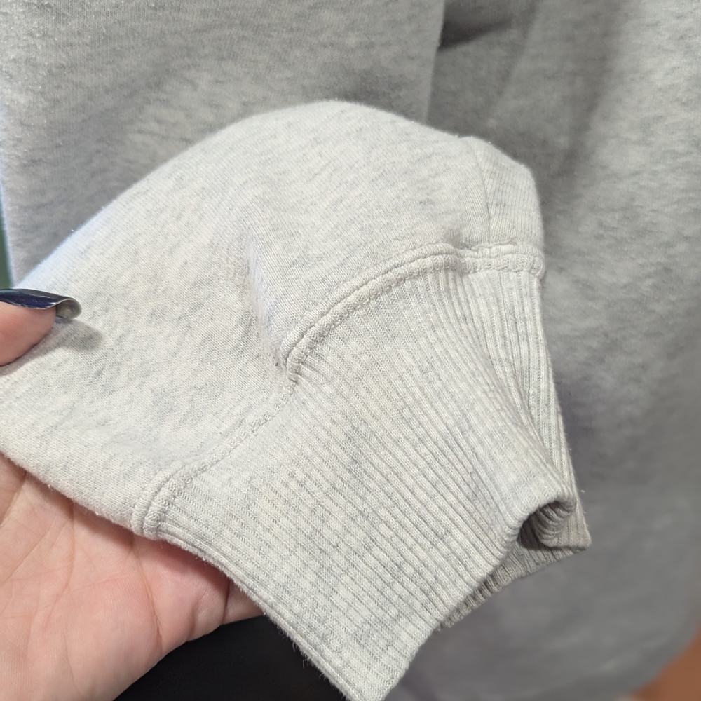 Hollister Whimsigoth M Gray Celestial Crew Sweatshirt Trust In The Universe - Picture 6 of 13